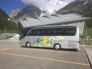 SETRA S411 - ENTREVES